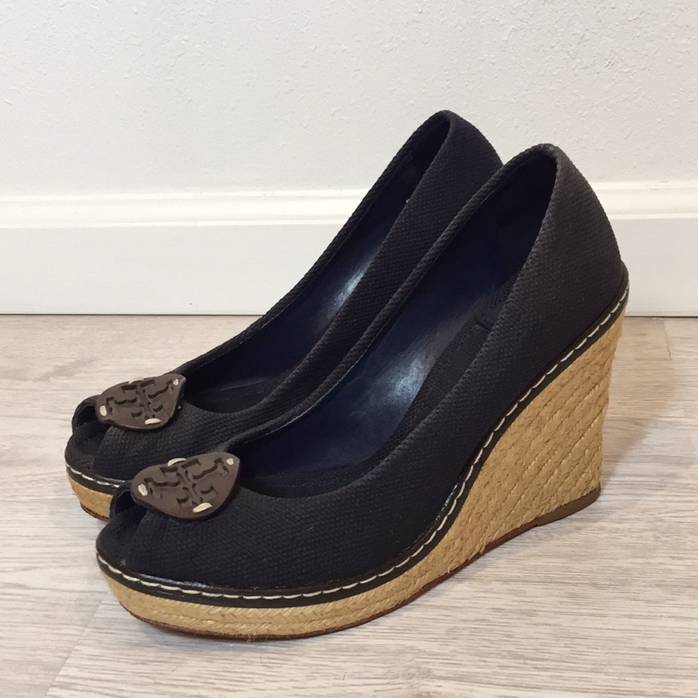 Tory Burch 4.5” Wedge Linen Peep Toe Size 9.5 Navy